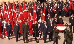 Gençler 19 Mayıs'ta Ata'nın huzurunda