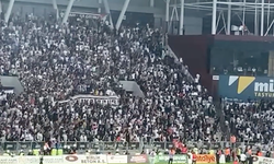 Olaylı maç yarıda kaldı, hakemler ve Vansporlu futbolcular zırhlı araçla stadyumdan ayrıldı