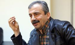 Sırrı Süreyya Önder yaşamını yitirdi
