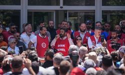 İzmir'de grevin 7. günü; Ulaşımda aksamalar oluştu, çöpler birikti