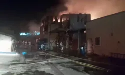 İstanbul Çekmeköy’de sünger fabrikasında yangın