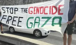 İsrail bandıralı kruvaziyer gemisine Rodos'ta da protesto