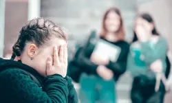 Çocuğunuz zorbalığa uğruyor olabilir: Uzmandan 5 kritik belirti