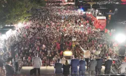 "100 yıl sonra bir kez daha hep birlikte kurtuluşa yürüyoruz, demokrasiye yürüyoruz, iktidara yürüyoruz"