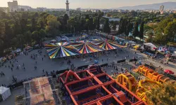 İzmir'de çocuklar fuarda çok mutlu