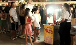 Milli İrade’de açık havada sinema keyfi devam ediyor