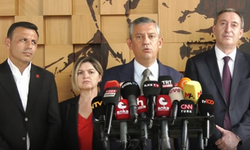 CHP lideri Özel: Bizim niyetimiz sokağa karıştırmak değil, haneye tecavüze mani olmak