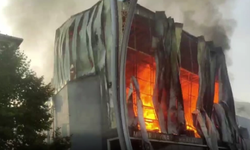 Parfüm imalatı da yapılan depoda çıkan yangında 6 kişi hayatını kaybetti