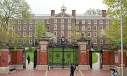 Brown Üniversitesi'nde final sınavları sırasında silahlı saldırı