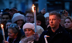 Macaristan'da onbinlerce kişi çocuk ıslah evindeki çocuklara yönelik istismarı protesto için yürüdü