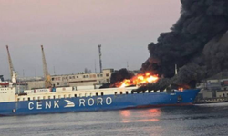 Türk şirkete ait gemiye Odessa limanında füze isabet etti