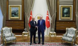 Kırgızistan Meclisi Başkanı, Türkiye dönüşü istifa etti