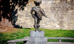 Üç Silahşörler'in yakın arkadaşı D'Artagnan'ın mezarı bulunmuş olabilir