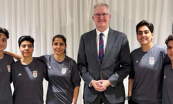 Avustralya'dan beş İranlı kadın futbolcuya vize