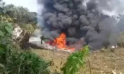 Kolombiya'da askeri uçağın düşmesi sonrası 3 günlük ulusal yas ilan edildi