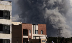 İsrail Tahran'a hava saldırıları düzenliyor, İran Ortadoğu'daki ABD üslerini ve İsrail'i bombalıyor