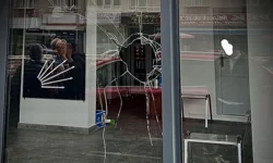 İl Başkanlığı açıkladı: CHP Keçiören İlçe Başkanlığı'na taşlı saldırı