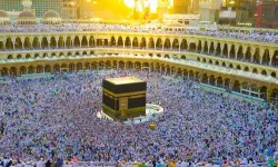 Tur şirketi iflas etti, Umre'ye giden 600 Türk vatandaşı zor durumda kaldı