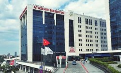 Ataşehir Belediye Başkanı Onursal Adıgüzel'in de aralarında bulunduğu 18 kişiye gözaltı