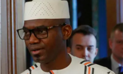 Mali Savunma Bakanı Camara, konutuna düzenlenen saldırıda öldürüldü