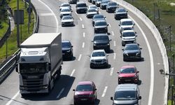 Dönüş yolunda trafik yoğunluğu