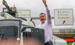 Özel: 47 yıl sonra partiyi birinci parti yaparken binada oturmuyorduk