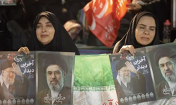Ali Hamaney'in cenaze töreni, Tahran'daki Musalla'da başladı