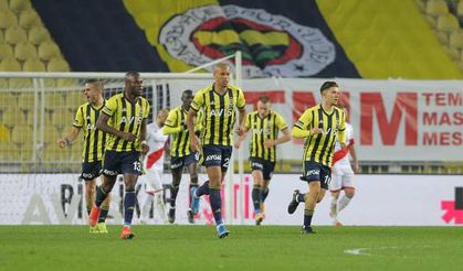 Fenerbahçe'de 3 futbolcunun daha Covid-19 testi pozitif çıktı