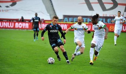 Alanyaspor, Trabzonspor'u deplasmanda 3 golle geçti