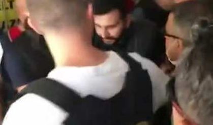 İşte saldırganın HDP binasına geliş anı