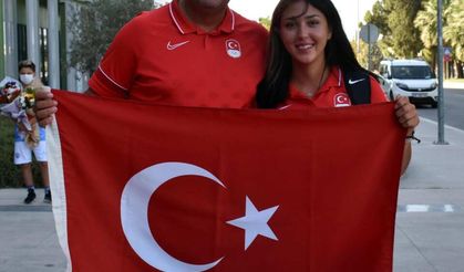 Olimpiyat şampiyonu Mete Gazoz'un antrenörü Ergin: Hepimiz çok gururluyuz ve mutluyuz