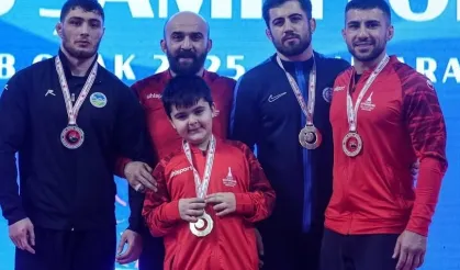 Ankara’dan Sakarya'ya gümüş madalyayla döndü