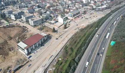 Kocaeli Büyükşehir, trafiğe kapatılan menfezde çalışmalarını tamamladı