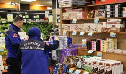 Zabıtadan çikolata baskını