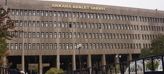 Yurt dışından Türkiye’ye soktukları araçlara, depremde hasar görmüş araçların şase numaralarını işlemişler