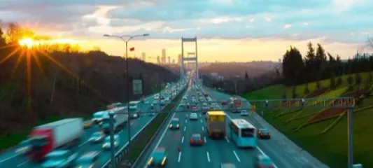 Ulaştırma Bakanı: Otoyolların işletme hakkı için çalışma yapıyoruz