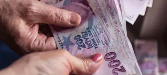 Kulis; AKP'de emekli ikramiyelerine artış yapılmadığı gibi gelecekte sadece belirli gruplara verilmesi konuşuluyor