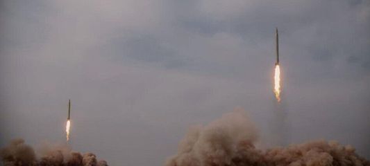 İran, İsrail'in yanı sıra Orta Doğu'daki ABD üslerini de vurmaya başladı