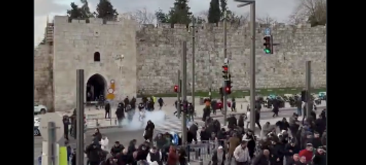 Mescid-i Aksa'da ilk kez Bayram Namazı kılınamadı