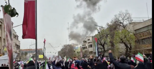 Tahran'da miting alanı yakınında patlama