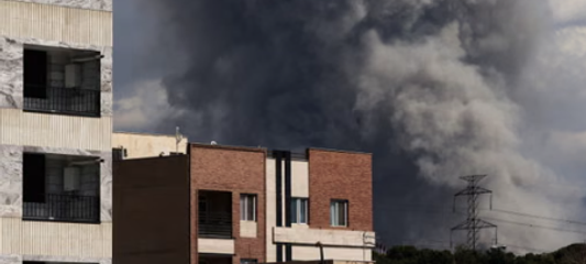 İsrail Tahran'a hava saldırıları düzenliyor, İran Ortadoğu'daki ABD üslerini ve İsrail'i bombalıyor