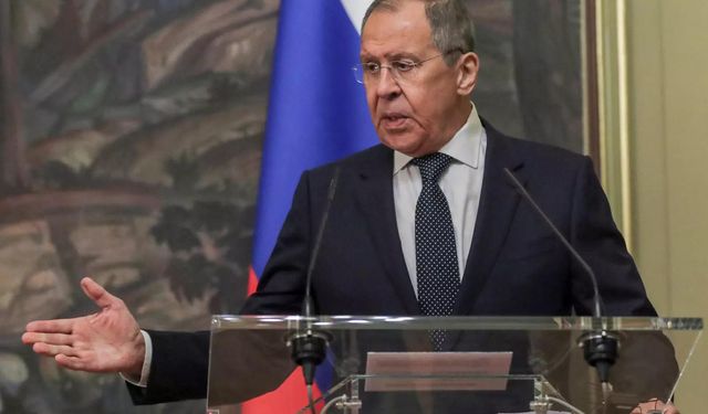 Lavrov: Türkiye'nin sözde devlet kurulmasına izin vermeyeceğini Kürtlere söyledik