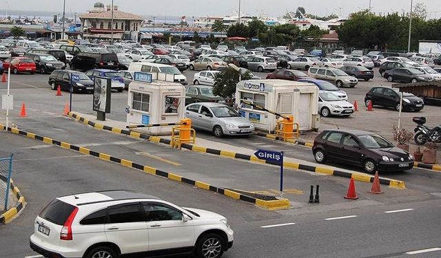 İSPARK tarafından işletilen otoparkların ücretlerine yüzde 62,5'e varan oranlarda zam