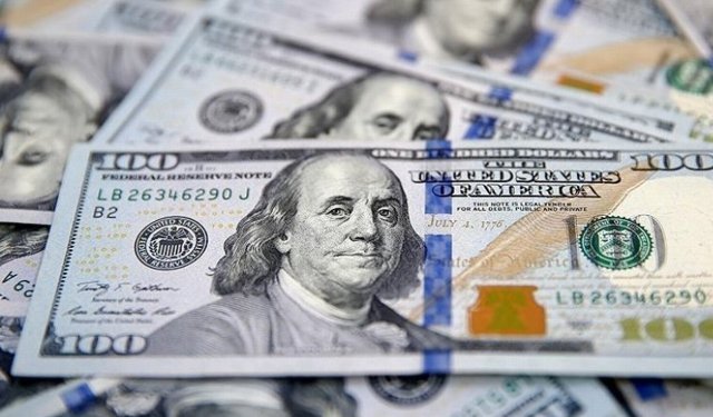 Fed, kritik Nisan toplantısında faizleri sabit tuttu