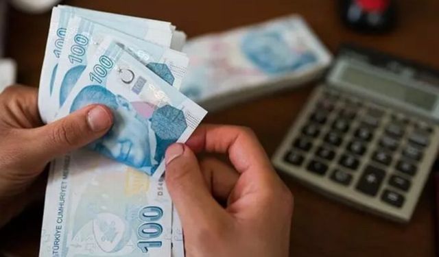 Bireyler de şirketler de zor durumda; Bankalarla yapılandırma için masaya oturuyor