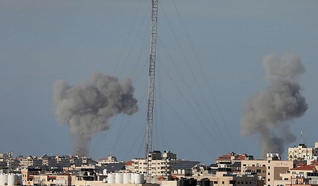 Sığınmacı kampına hava saldırısı; En az 70 can kaybı