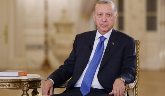 Erdoğan: Mevcutta 50+1 mecburiyeti partileri yanlış yollara sevk ediyor