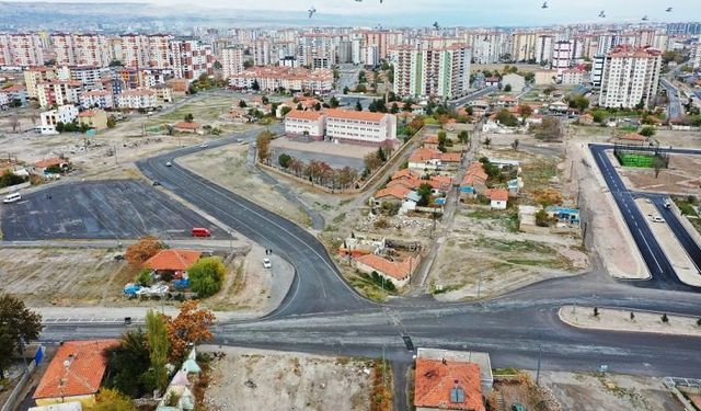 Ortaylı: Eğitimde gerçeklikten kopuk, fanteziye dayalı programlar yapmak hiçbir sorunu çözmez