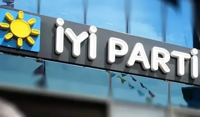 İYİ Parti'de yeni görev bölümü yapıldı