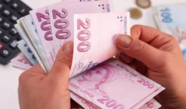 Bakan açıkladı: 700 bin kamu işçisi ek zam alacak